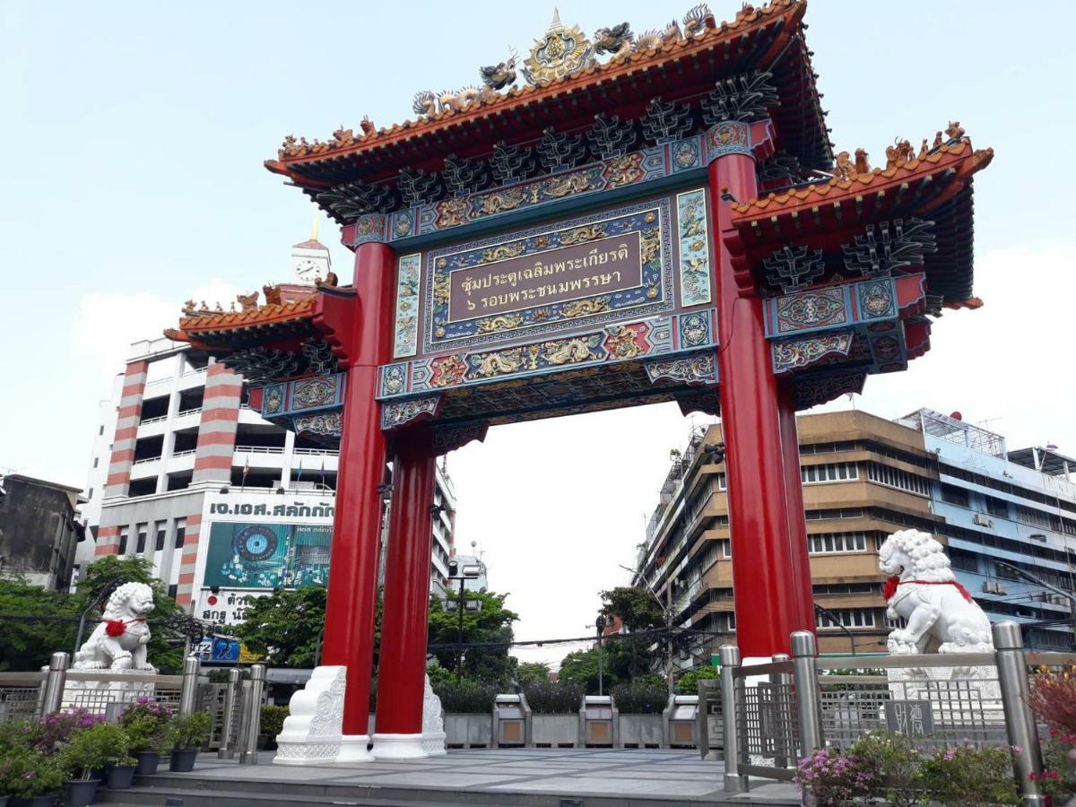 Stash Vandrarhem Bangkok Exteriör bild