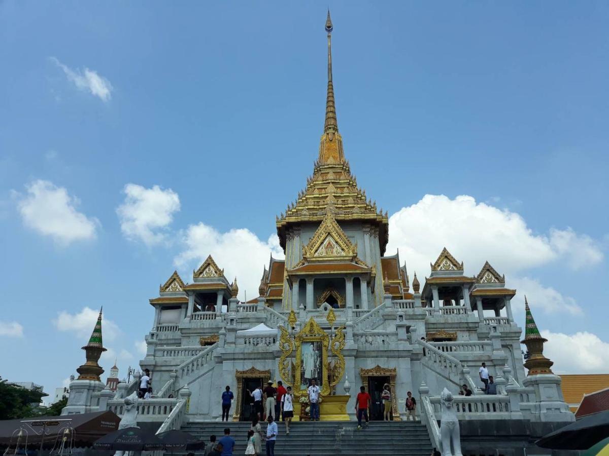 Stash Vandrarhem Bangkok Exteriör bild